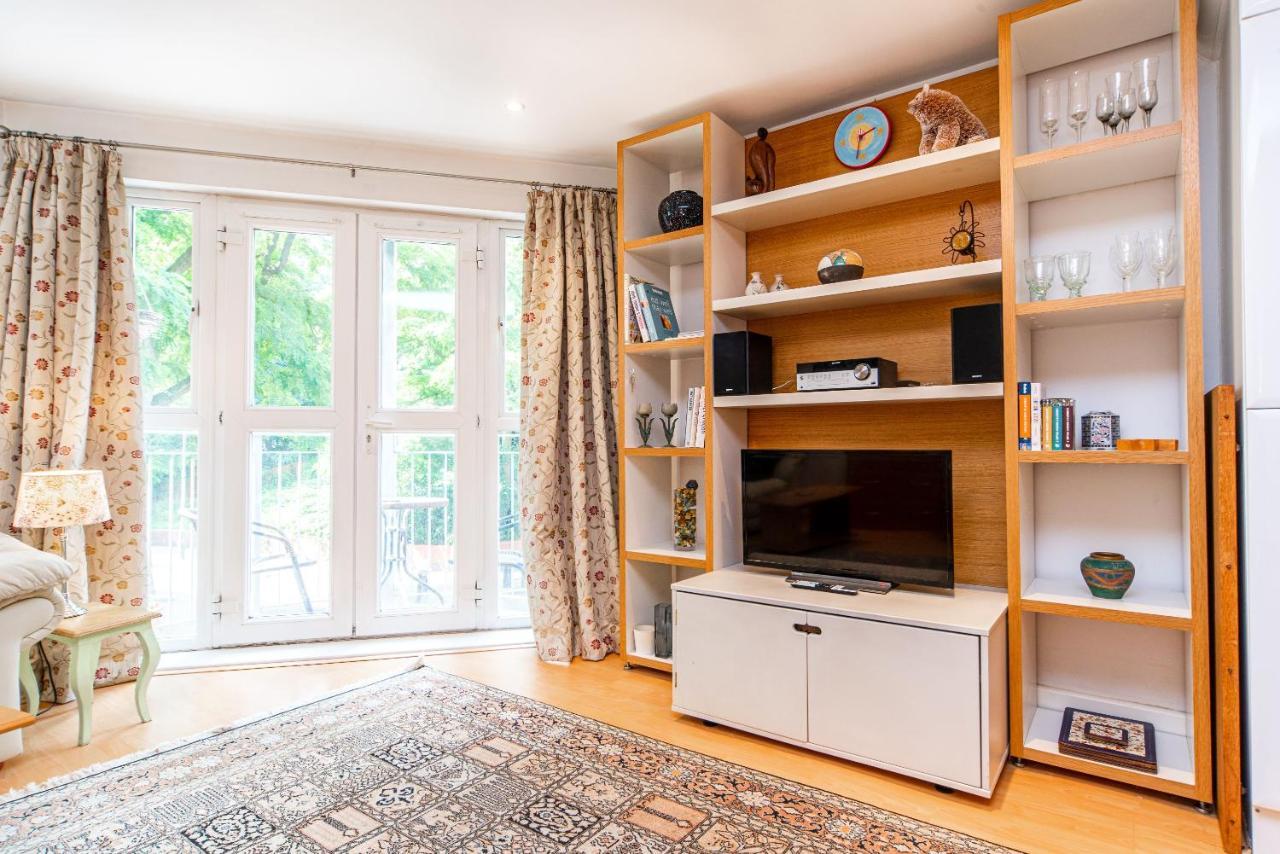 Pass The Keys Delightful Apartment Close To River In Se16 London Eksteriør billede